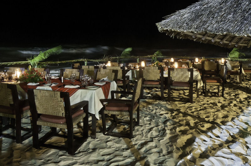 Leopard Beach ディアニ・ビーチ エクステリア 写真